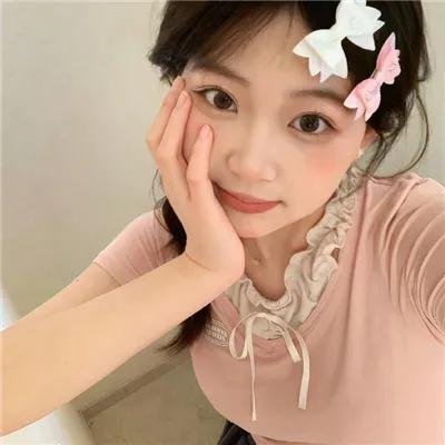 安娜和狼 海报
